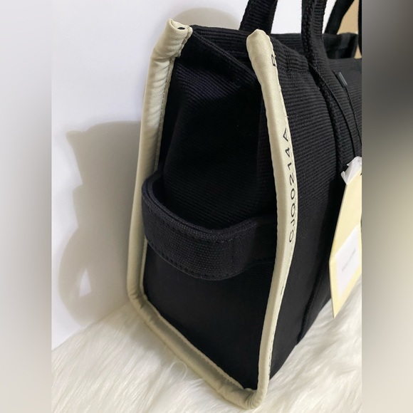 NWT Marc Jacobs The Tote Medium - Picture 8 of 10